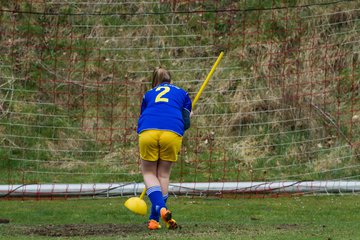 Bild 267 - B-Juniorinnen Tus Tensfeld - TSV Gnutz o.W. : Ergebnis: 1:3
